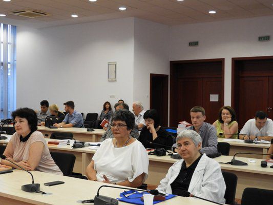 Aradi konferencia